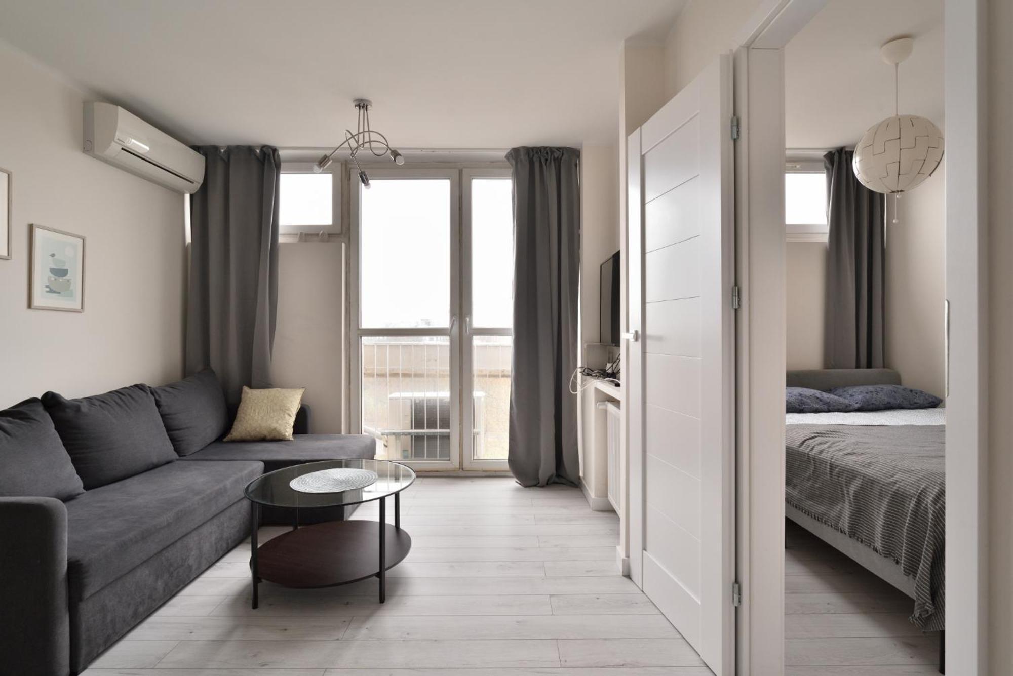 New Flat. Ac, Park View , 2 Varsovia